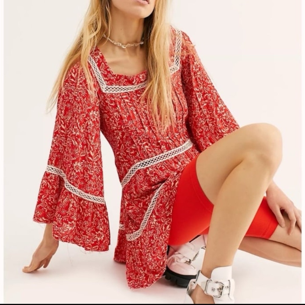 Free People Talk About It Tunic Sz M Orange Crochet Bell Sleeve Square Neck Boho